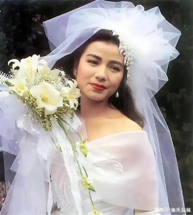 80年代女明星的婚纱照大pk,谁是最惊艳的新娘?