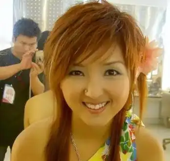 十多年后再看何洁释小龙,一个身家过亿,一个证明郭德纲没说错