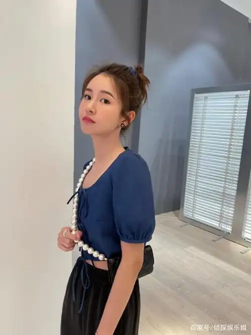 4月7日晚,陈赫娇妻张子萱在个人社交平台分享了一组老公视角狂撒狗粮.