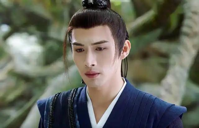 张彬彬,徐璐主演的电视剧《月歌行》终于开播了,这部剧主要讲述的是