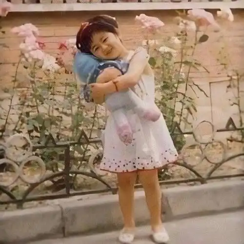 古嘛那再给你们看个证件照还有小小的杨旎奥宝宝吧哈哈哈哈#杨紫小夭