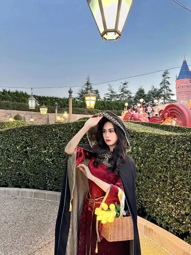 葛朵女巫出没 我来抓公主 碰 - 抖音