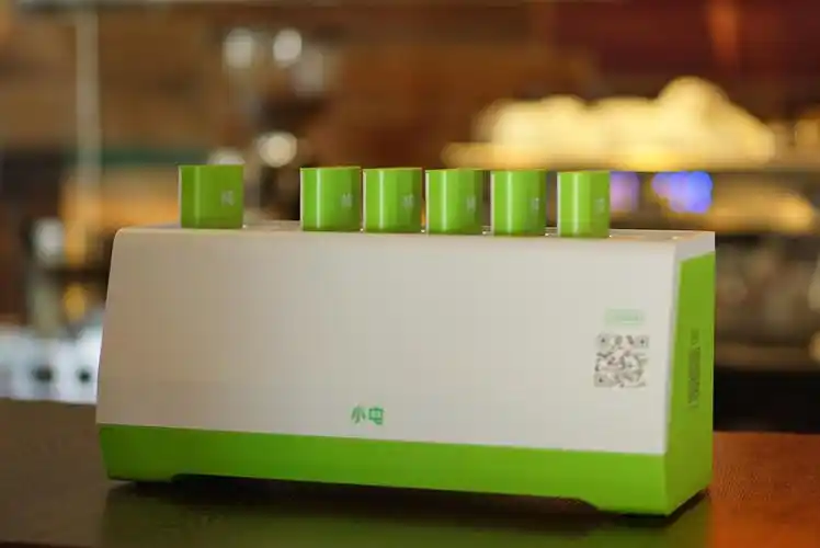 小电共享充电宝亮相全民共享节 打造"畅玩手机"狂欢派对