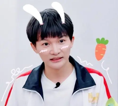 《青春环游记》:周深陷入脸盲,郑爽童年照难倒众人