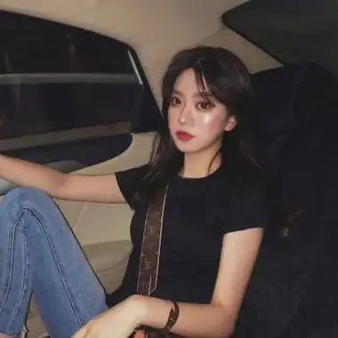 霸气孤傲冷的图片女 最新微信头像女生好看个性全部是美女