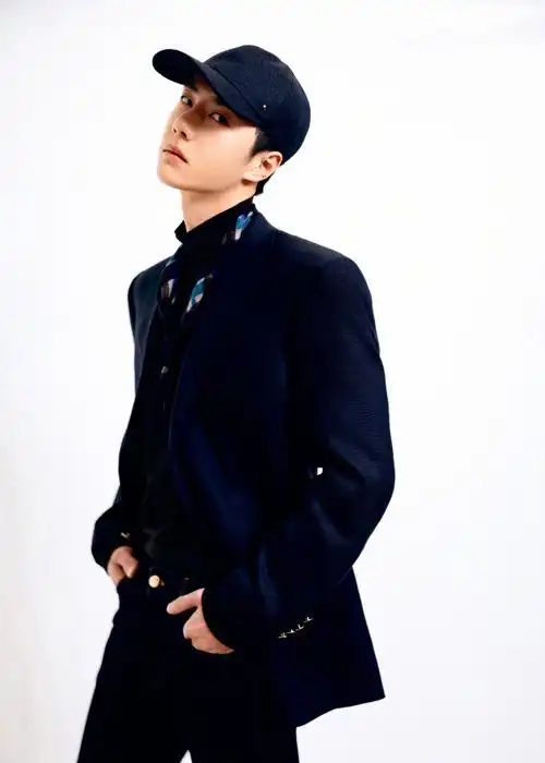 微博之夜##王一博今天也很酷##微博之夜红毯造型