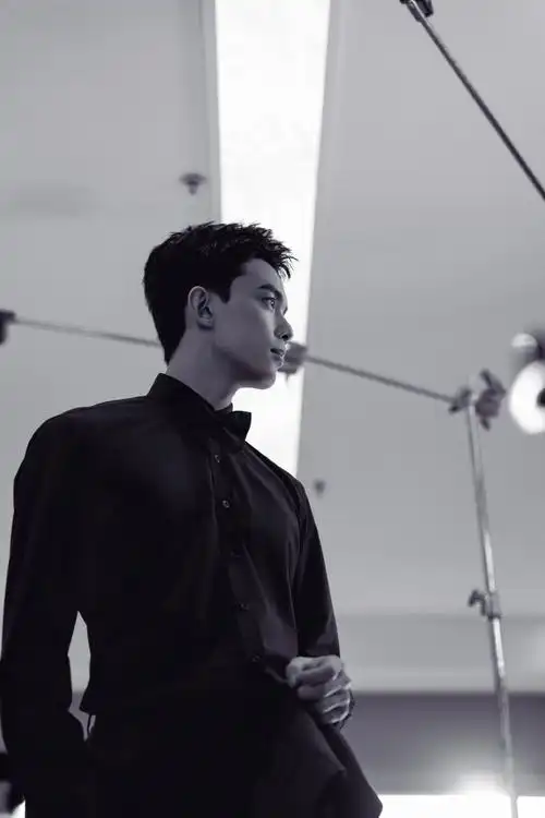 #吴磊林亦扬##吴磊在暴雪时分#