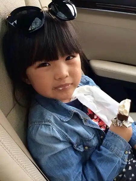 都想生在她家,4岁就成了小童星,如今快9岁已圈粉无数