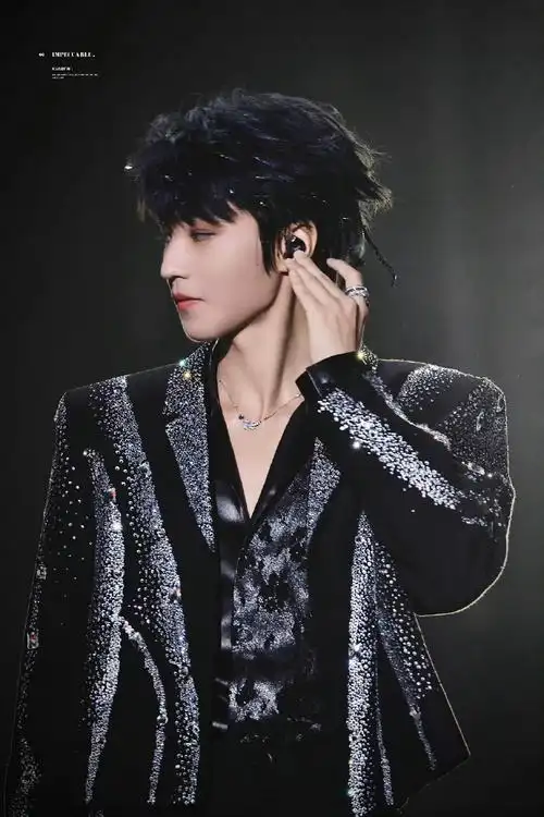 了##王俊凯下期玩乐队了#王俊凯盒子的猫弹琴了,是懂我们想看什么的