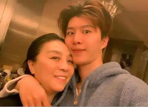 范丞丞与范妈妈