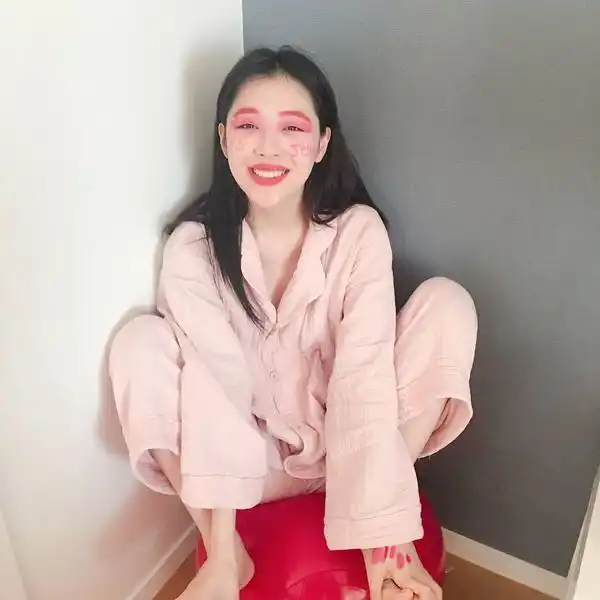 崔雪莉颜值大跳水出油这个雷真的是不得不防