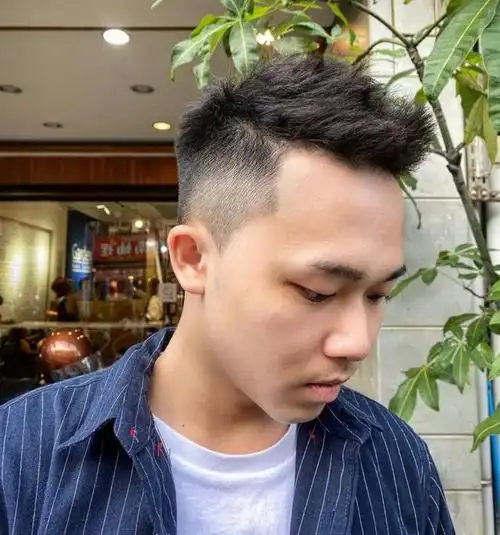 男士飞机头发型有3种长短秋天那样理发最个性谁剪谁帅气