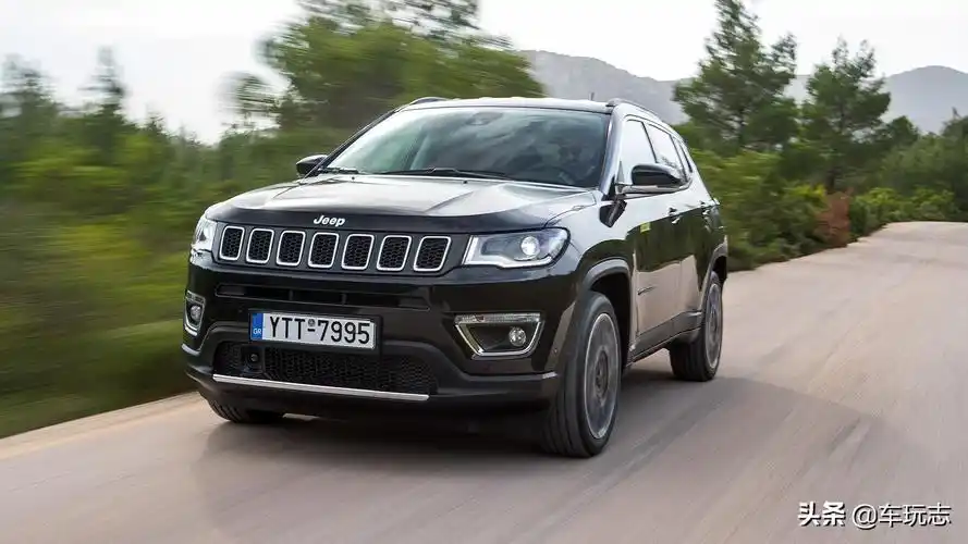 4,jeep指南者价格大概多少钱这款车属于中型suv吗jeep指南者价格大概