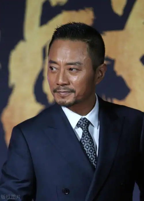 7年配角,25年配音,张涵予的开挂人生_手机搜狐网