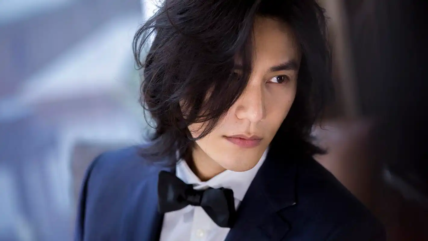 陈坤雅诗兰黛亚太区代言人,从容沉静,时刻年轻(新形象广告侧拍).