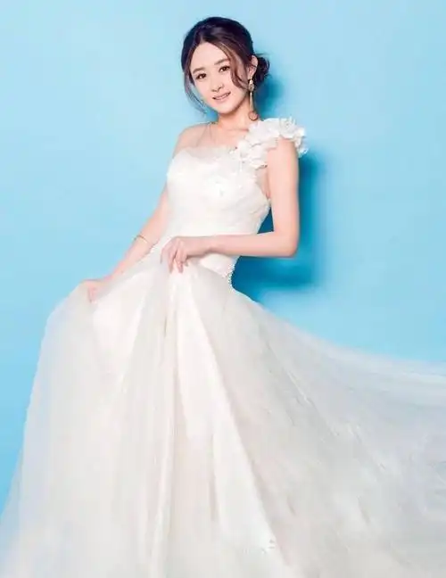 太美了赵丽颖婚纱写真美的不要不要的