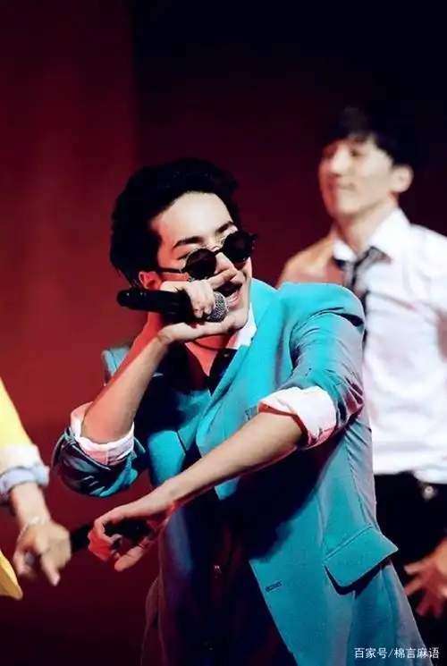 为什么说王一博为肖战穿路飞装