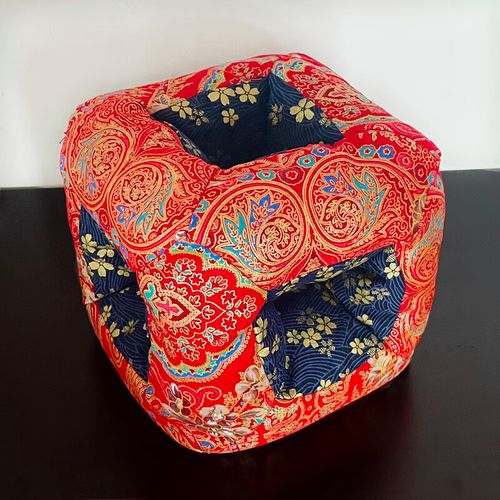 督威多孔玲珑枕头平遥古城多孔护耳枕玲珑枕防压耳朵枕头带孔有洞