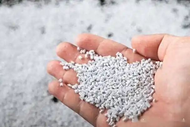 微塑料在动脉堆积后心血管疾病风险暴涨35倍