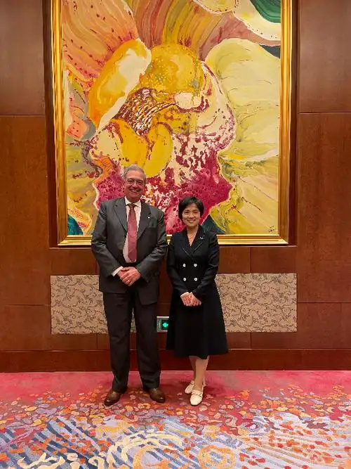 市政府外办曹赛先主任会见乌拉圭畜牧业农业和渔业部部长马托斯dgcao