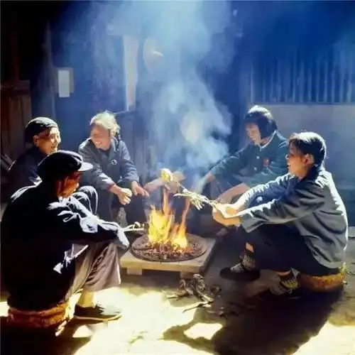 一组老照片带你回到70年代的中国农村