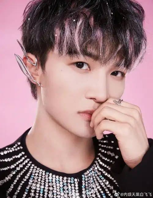 周深单押式剧透央视秋晚##周深连续四年加盟央视秋晚##央视中秋晚