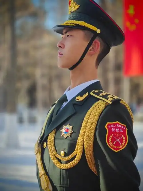 一个礼兵对先烈们最真挚的敬意#志愿军烈士遗骸安葬仪式#一号哨位超话