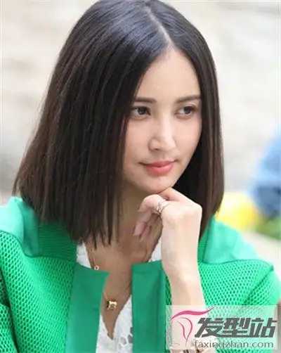 好看直发齐肩发型散发优雅大方女人味