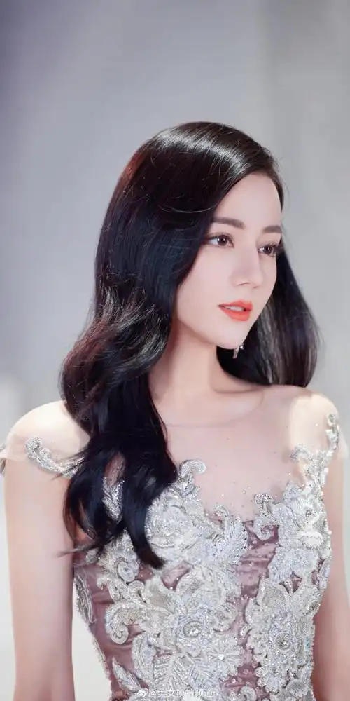 迪丽热巴高清写真