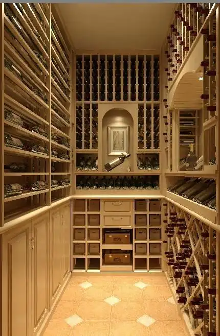 总的来说,不管是葡萄酒还是洋白酒,都需要经历酒窖陈酿后方可出厂