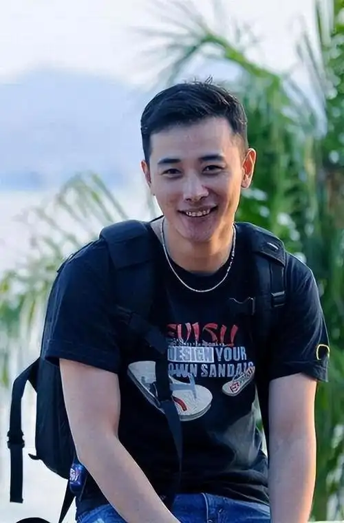 这一次42岁的罗晋又给娱乐圈来了个回马枪