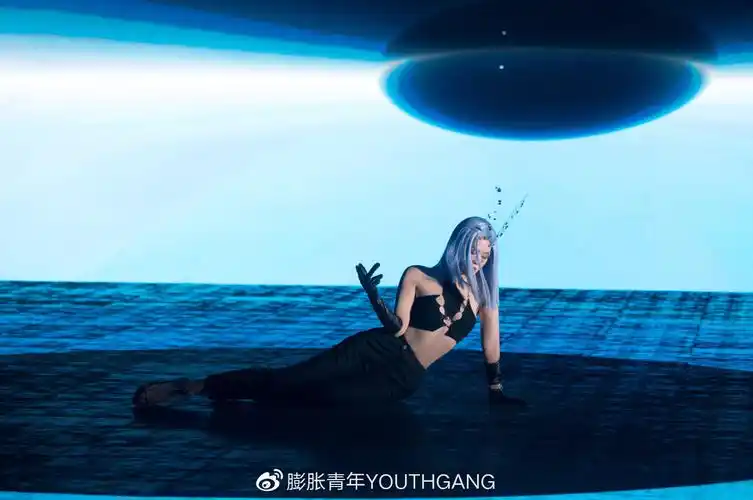 袁娅维——浪漫和性感的味道