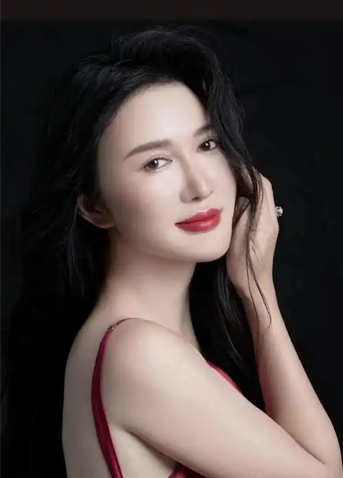 42岁娇妻杜星霖官宣四胎,晒彩超已怀孕50多天|刘涛|何琢言|樊馨蔓