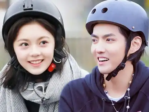 合伙人之吴亦凡做出当街下跪承诺? 赵今麦开车有惊无险