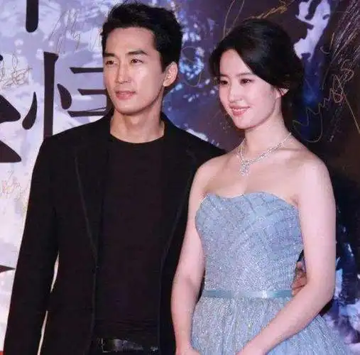 那么回到最初的问题:神仙颜值刘亦菲,怎么在男人眼里就"一般"了呢.