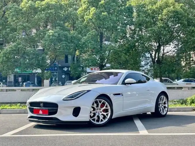 19年捷豹ftype跑车首付9万开走