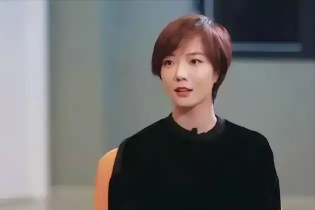 王珞丹但凡你有周笔畅一半的孝顺也不至于被嘲得如此不堪