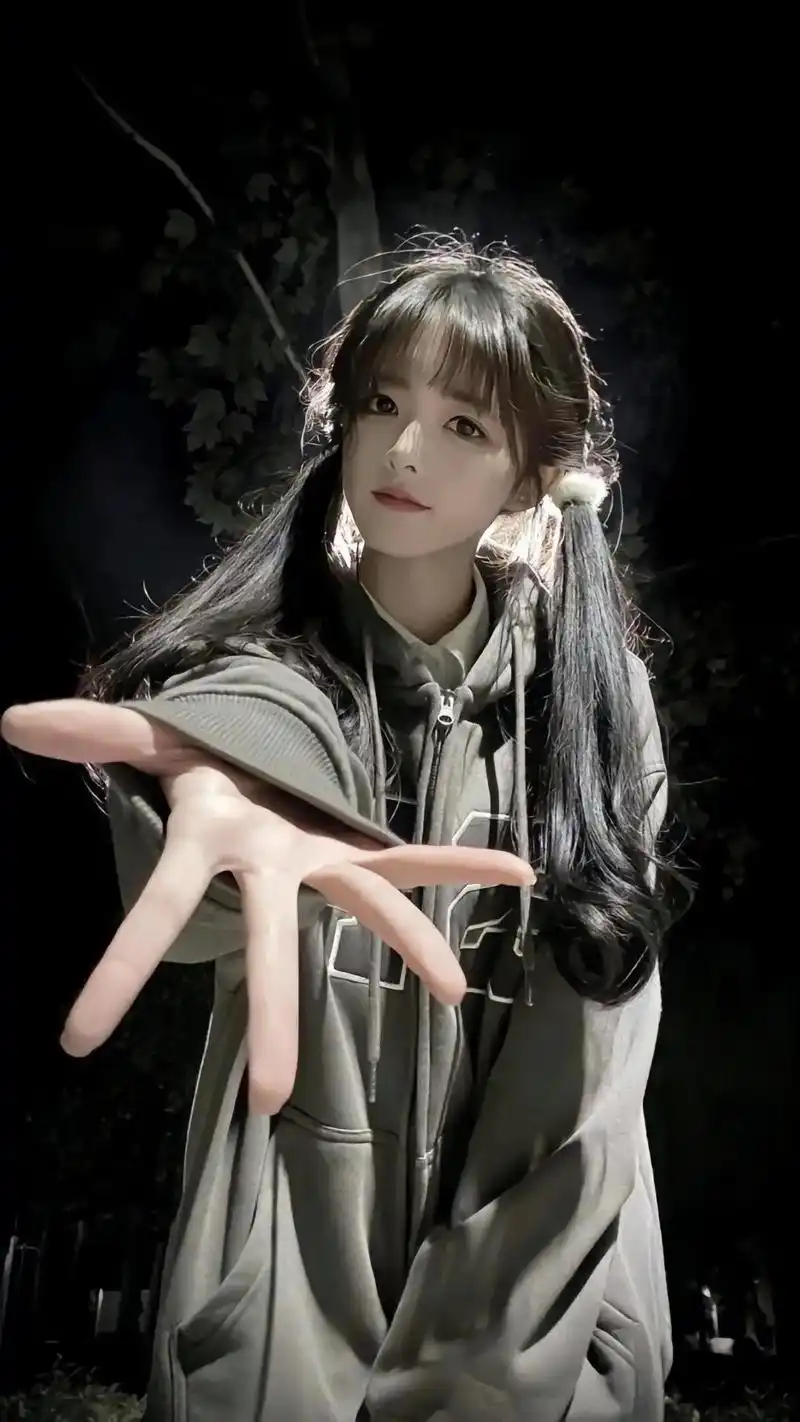 美女壁纸高清全屏苹果壁纸超清图片可爱