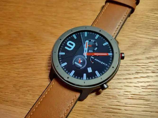 华米amazfitgtr一款能同时适配运动和商务人士的智能手表