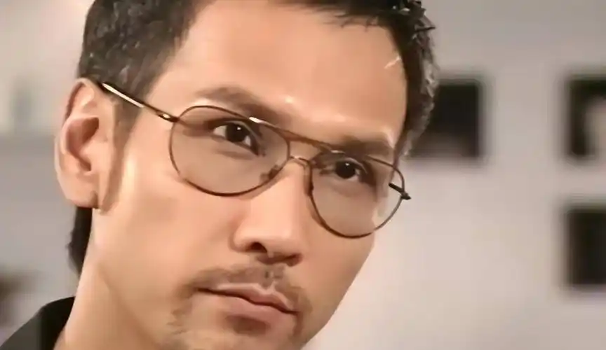 他是《我和僵尸有个约会》中的"山本一夫",被大家恨了这么多年_陈启泰