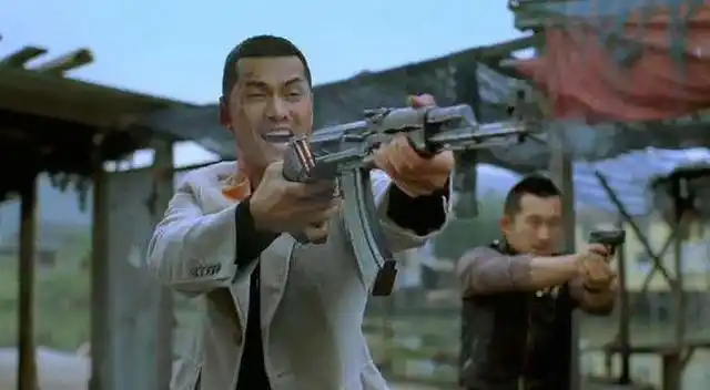 《导火线》真人打戏没有特效,演员都拍出阴影,效果却秒杀特效