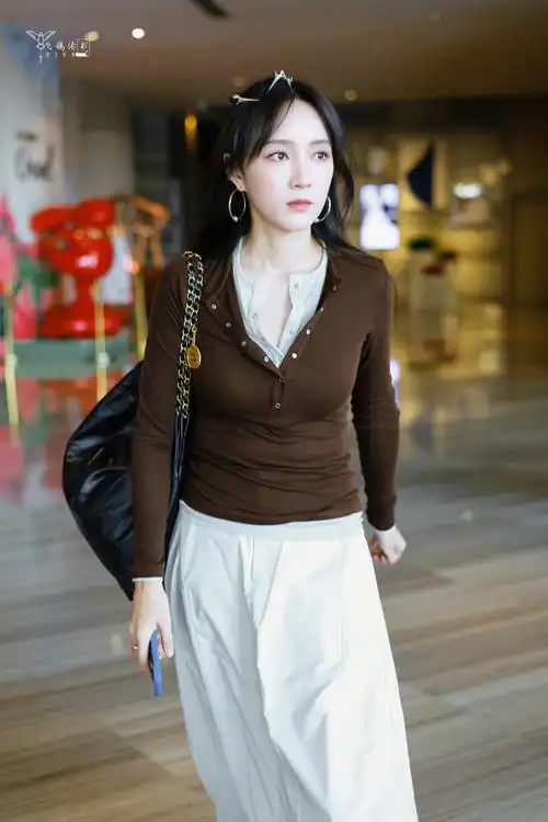 孟佳的穿搭图鉴##我们的美好生活