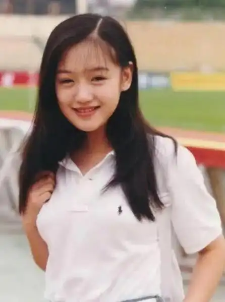 告别13载,再看胡歌薛佳凝,才懂分手是他们最对的选择