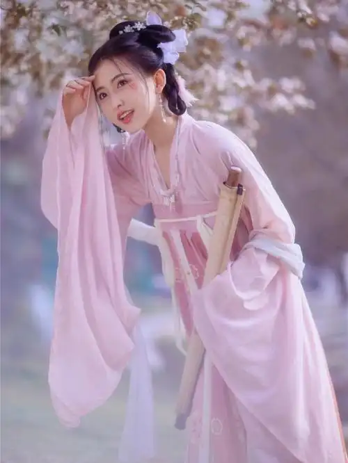 春天和小仙女一起来报道01古风汉服写真