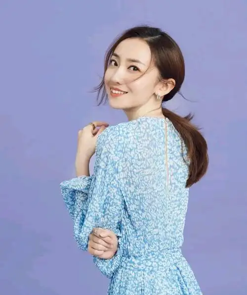 佳依--腾讯体育nba女主播