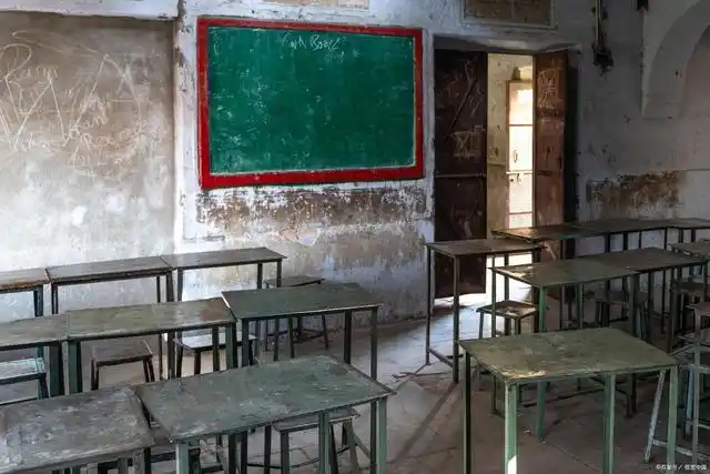 致6080年代的同学们你们的校园事件记得多少