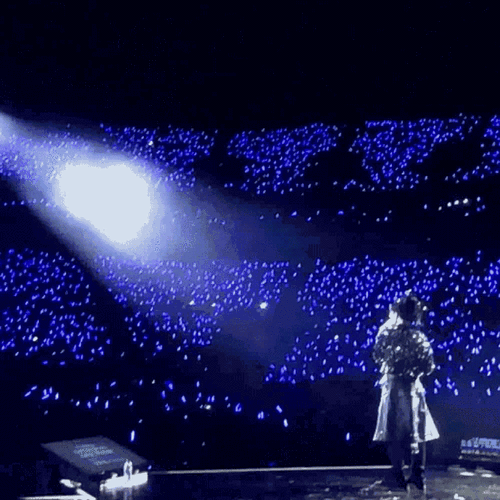 目光所及之处全都是属于你的蓝海和爱你的人@tfboys-王俊凯