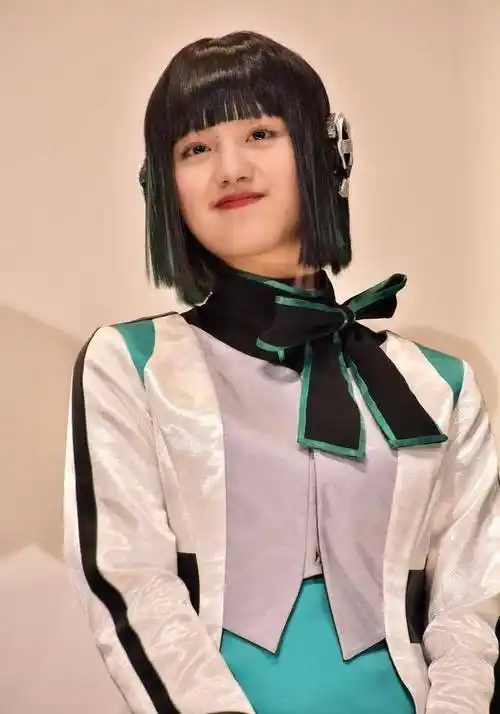 假面骑士01:万代发布伊兹扭蛋人偶,身材和脸蛋都堪称完美!