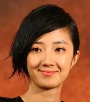 台湾女演员桂纶镁新款短发图片(4)