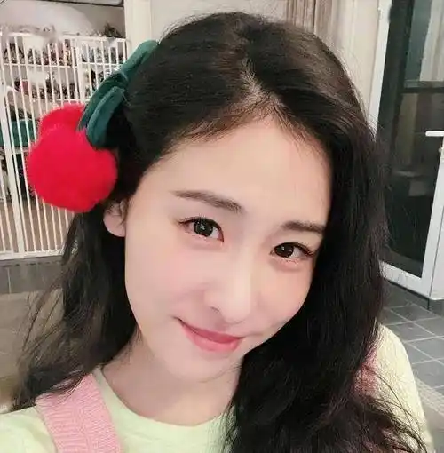 张碧晨和华晨宇的"谋算":直到孩子4岁,才明白这盘棋有